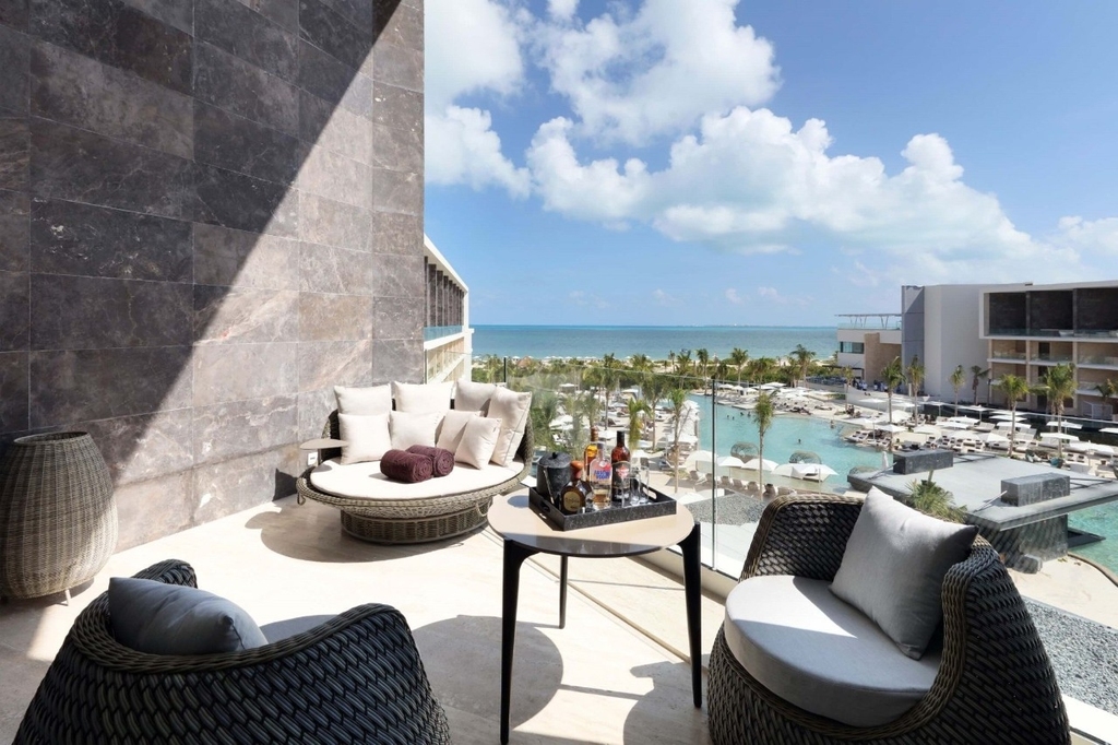 TRS Coral Hotel